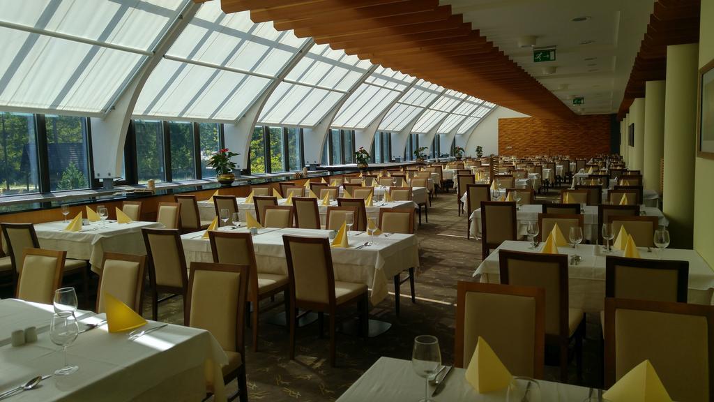 Hotel Spik 克拉尼斯卡戈拉 外观 照片