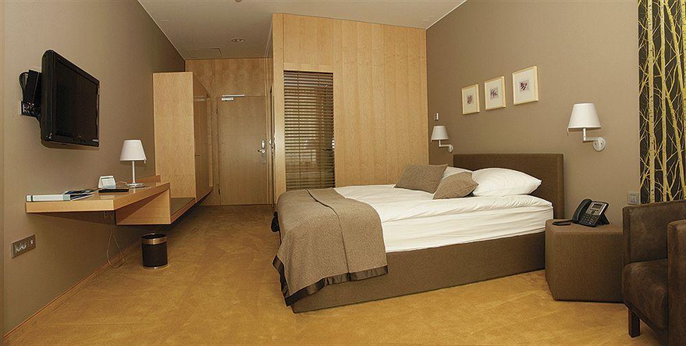 Hotel Spik 克拉尼斯卡戈拉 外观 照片