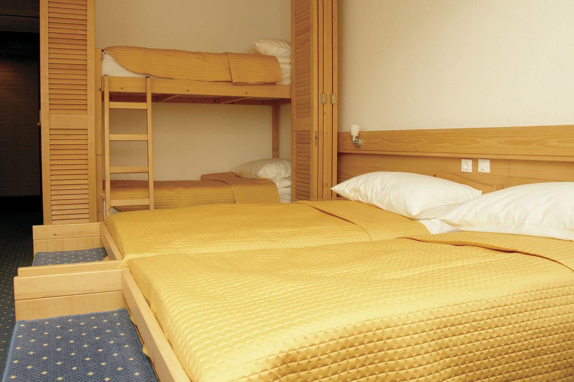 Hotel Spik 克拉尼斯卡戈拉 外观 照片