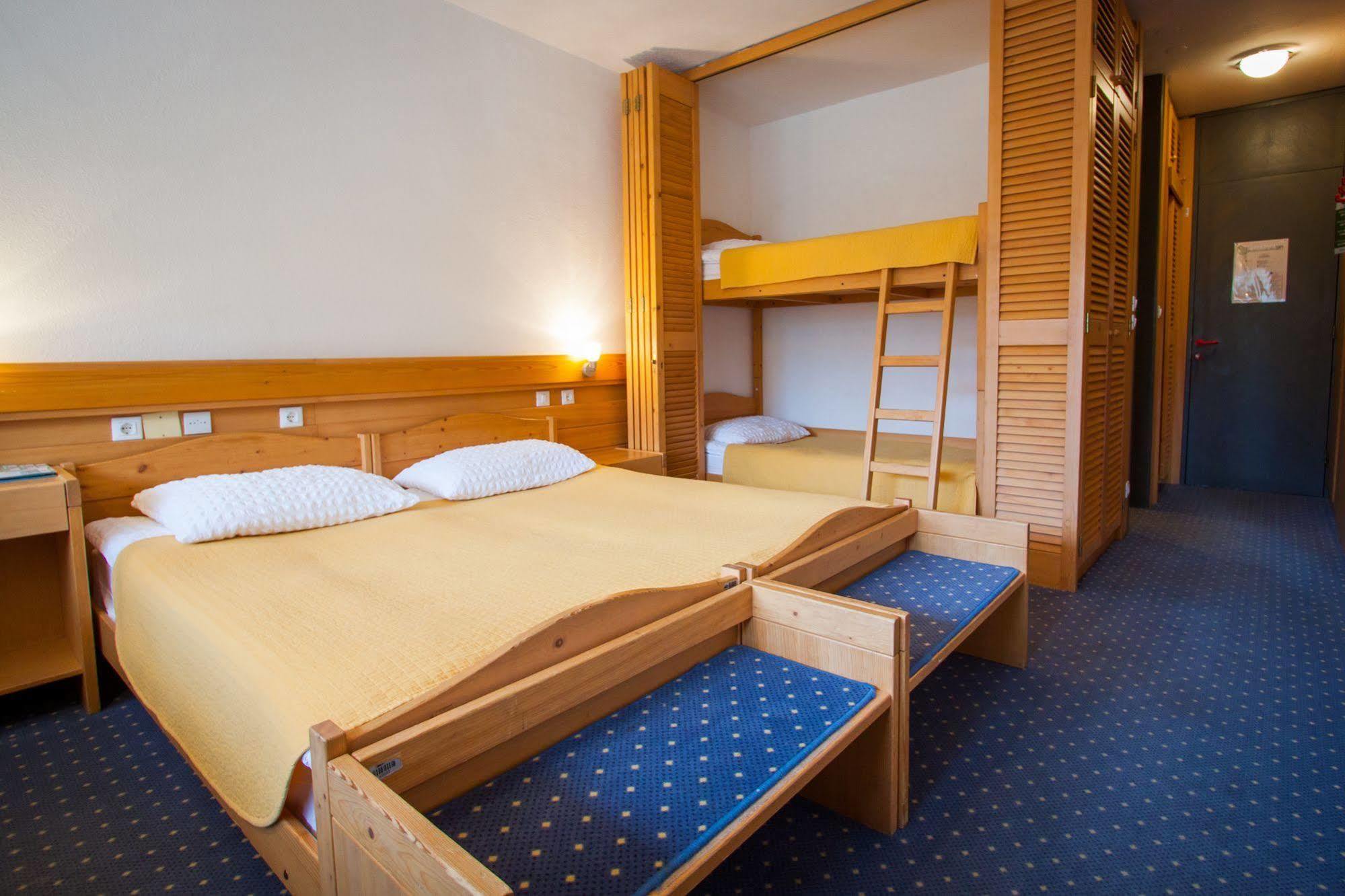Hotel Spik 克拉尼斯卡戈拉 外观 照片